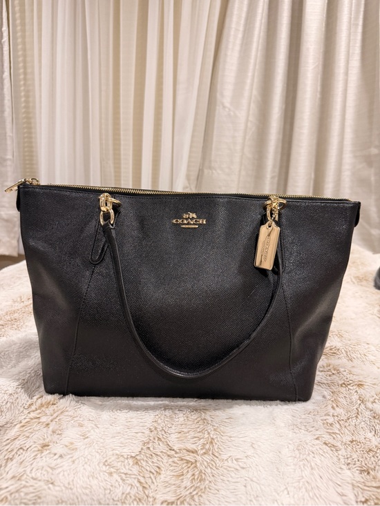 Coach Handbags - COACH Black Leather Gallery Tote Bag Gold Hardware – Excellent Condition